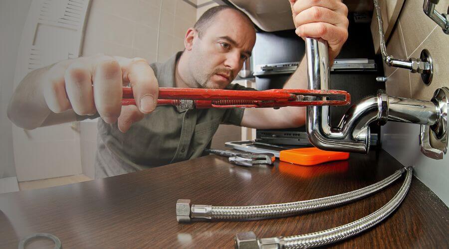 Expert burst pipe repair services in Allen Junction, WV